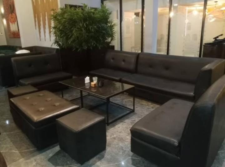 Black Lounge chairs