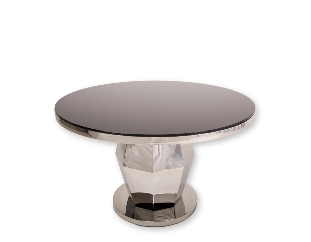 Curved Leg VIP Table for Rent in Lagos