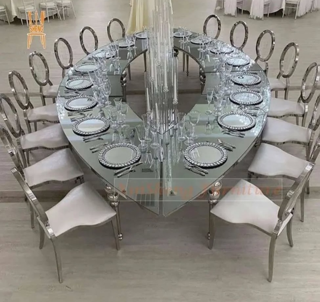 Luxury Silver Moon Event VIP Table Hire Lagos – Perfect for Corporate & Private Gatherings