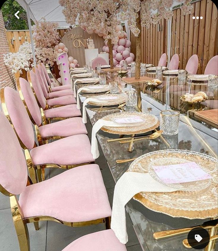 VIP  Angel Chair