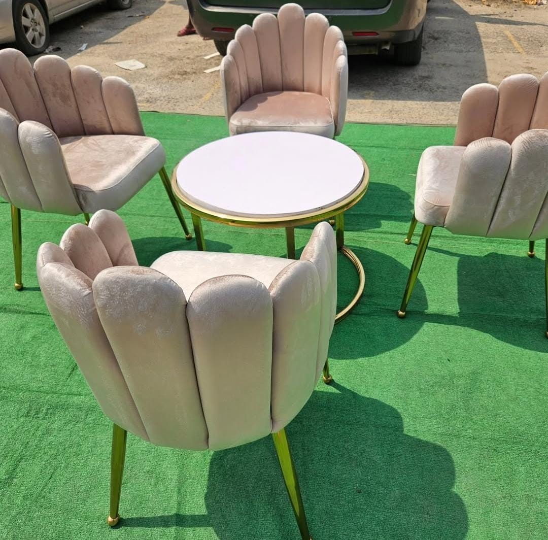 Single Sofa
